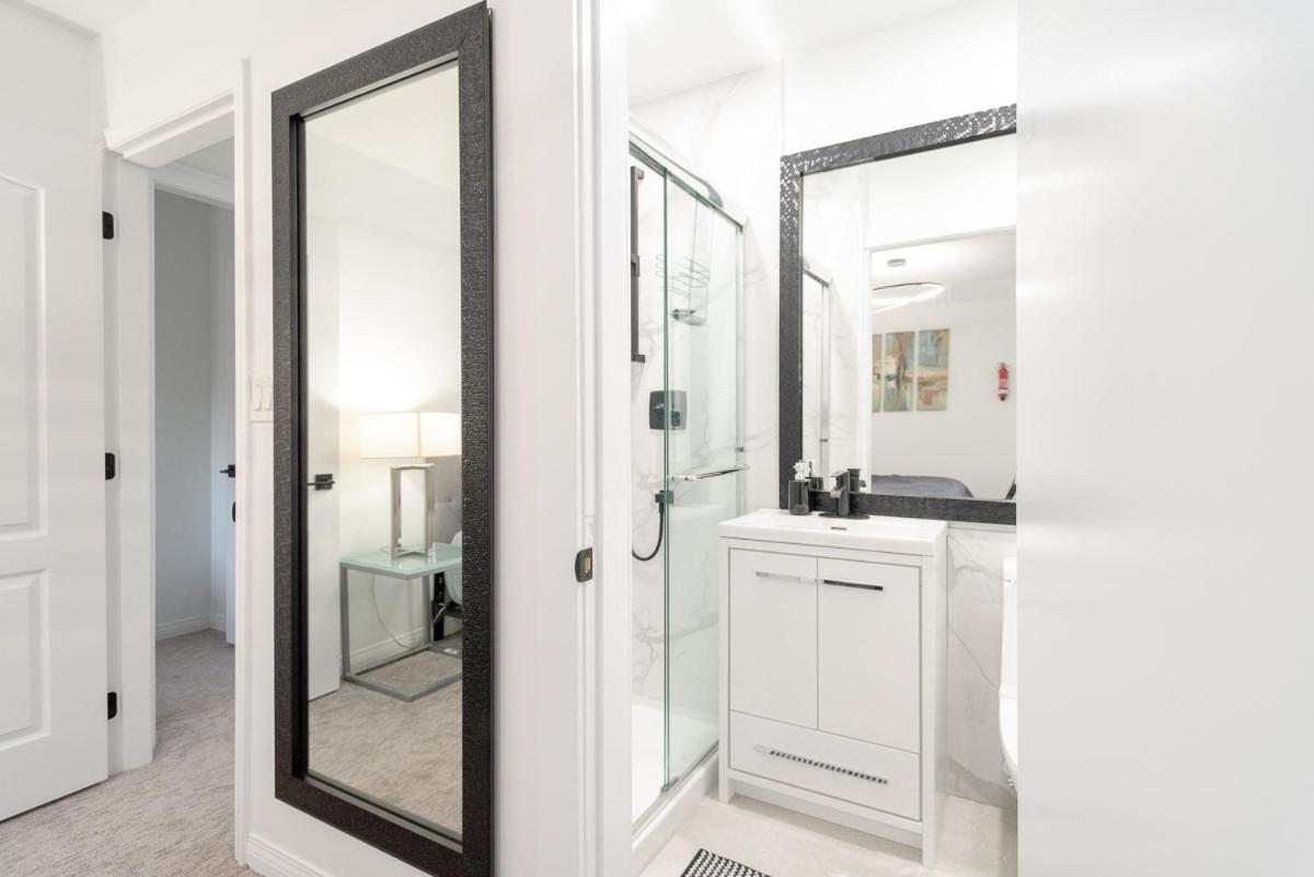 Spacious & Modern By The Beach White Rock Buitenkant foto
