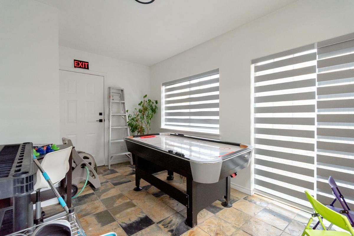 Spacious & Modern By The Beach White Rock Buitenkant foto