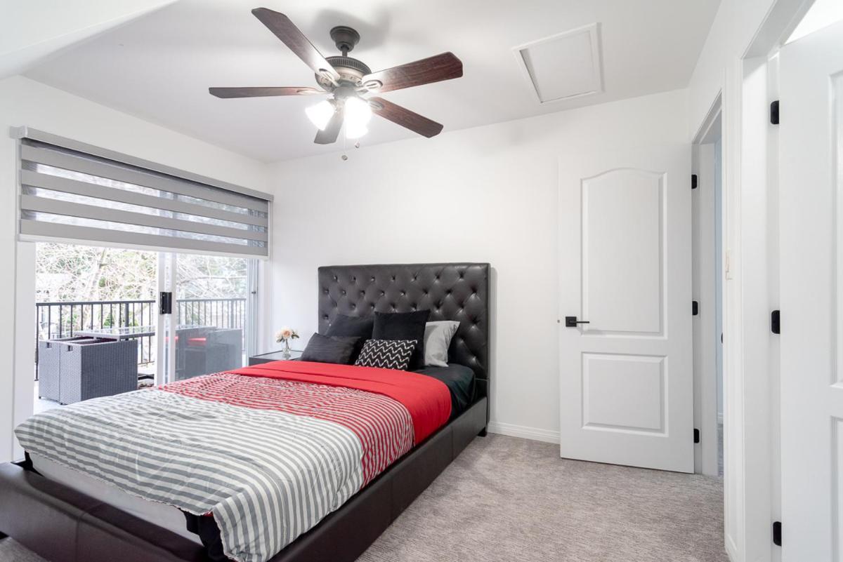 Spacious & Modern By The Beach White Rock Buitenkant foto