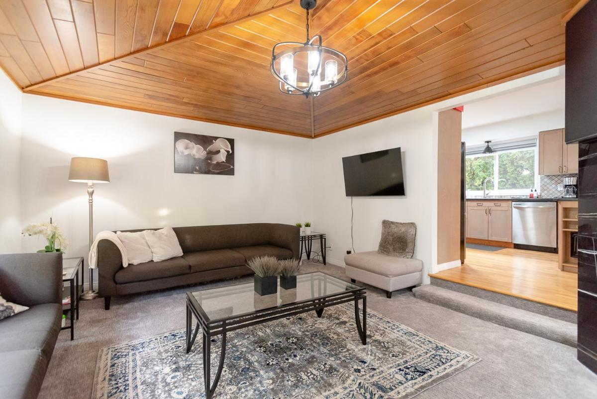 Spacious & Modern By The Beach White Rock Buitenkant foto